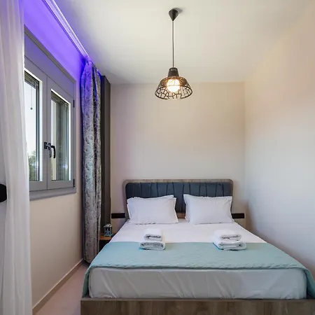 Iosifina, 80 Metres From Episkopi Beach! Dhramia
