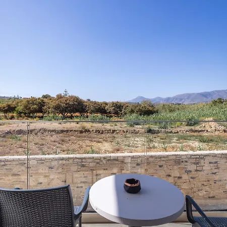 Iosifina, 80 Metres From Episkopi Beach! *