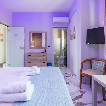 Iosifina, 80 Metres From Episkopi Beach! Apartment
