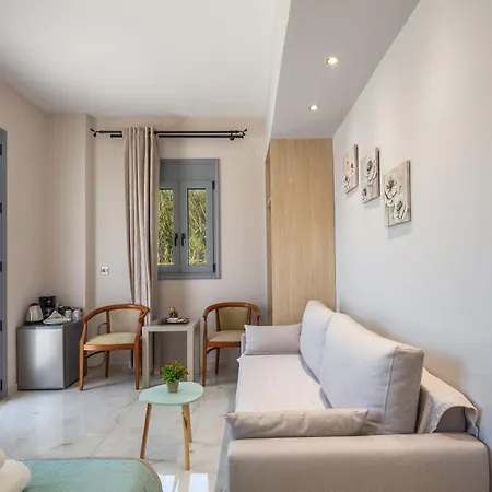 Apartment Iosifina, 80 Metres From Episkopi Beach!