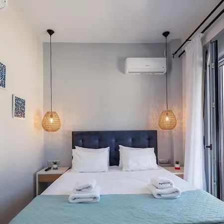 Iosifina, 80 Metres From Episkopi Beach! Apartment *
